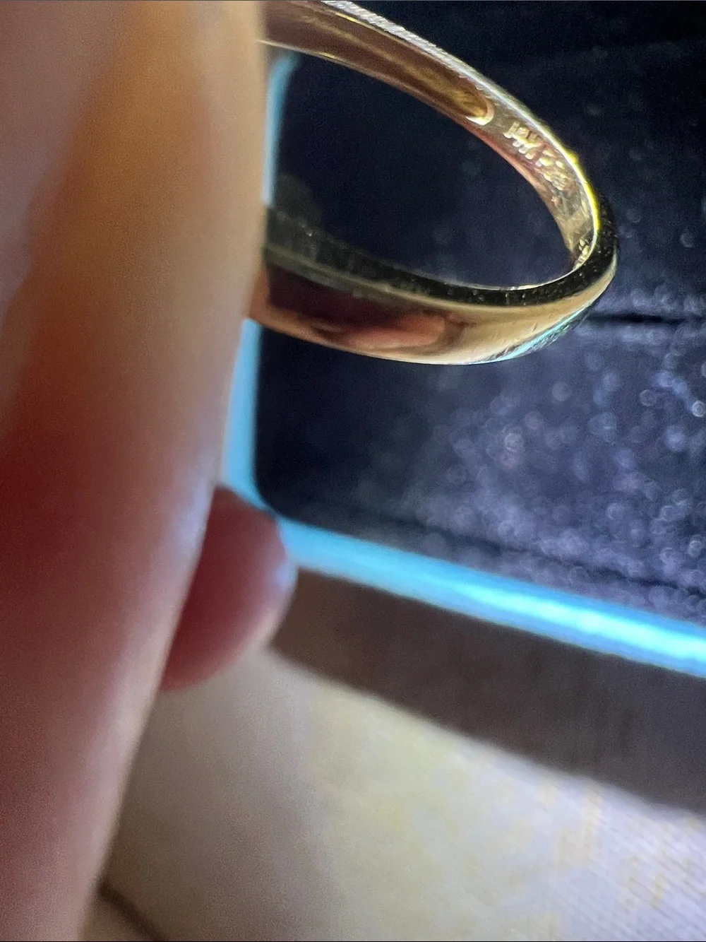 VINTAGE REAL 14K Gold Ring with REAL Jade large stone, and Ruby Accents